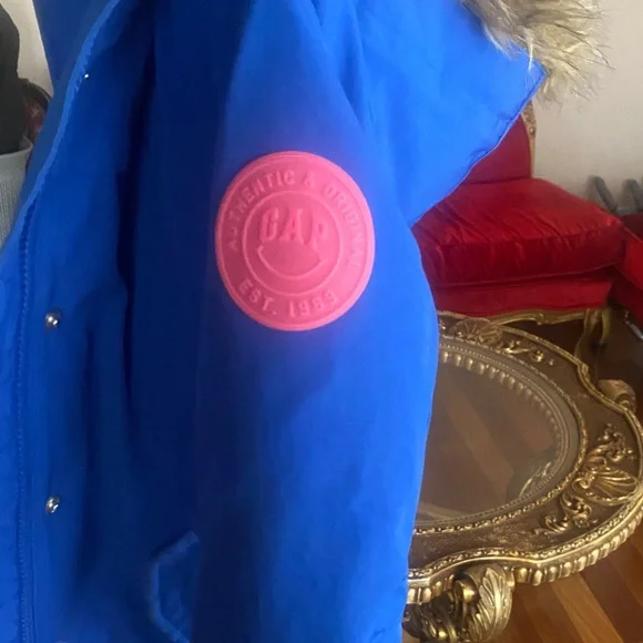 GAP Kids Blue Expedition Parka with Faux Fur Trim - Picture 7 of 14